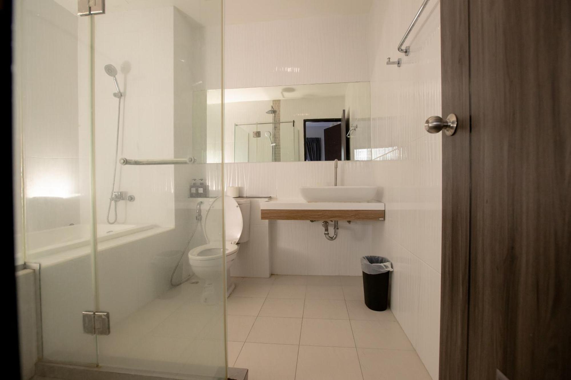 Room 36 Service Apartment Bangkok Exteriér fotografie