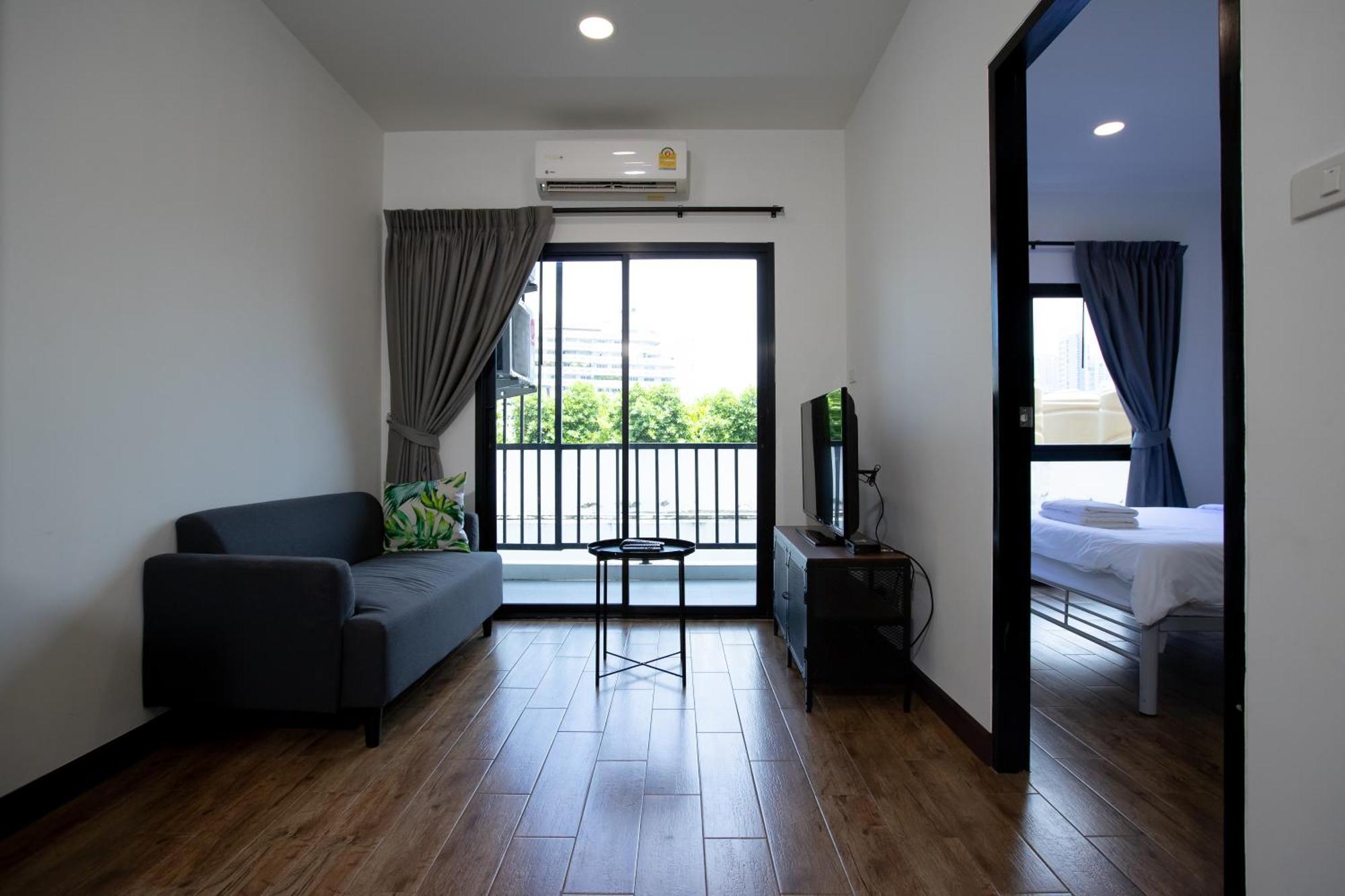 Room 36 Service Apartment Bangkok Exteriér fotografie